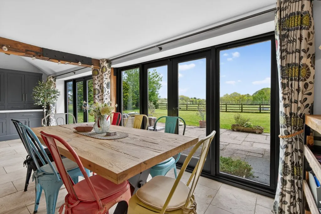 Salle à manger - Bien 4 chambres à Crewe