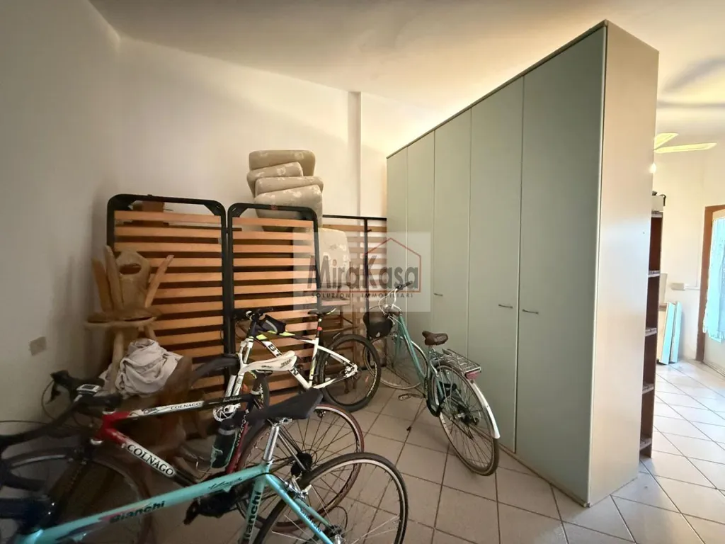 Pesuköök - Modernist Villa with Curved Design in Cervia