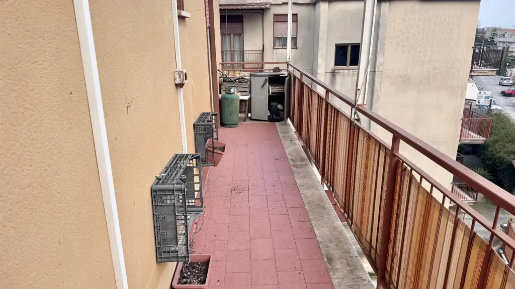 Rõdu - 3-Bedroom Apartment with Balcony in Palermo