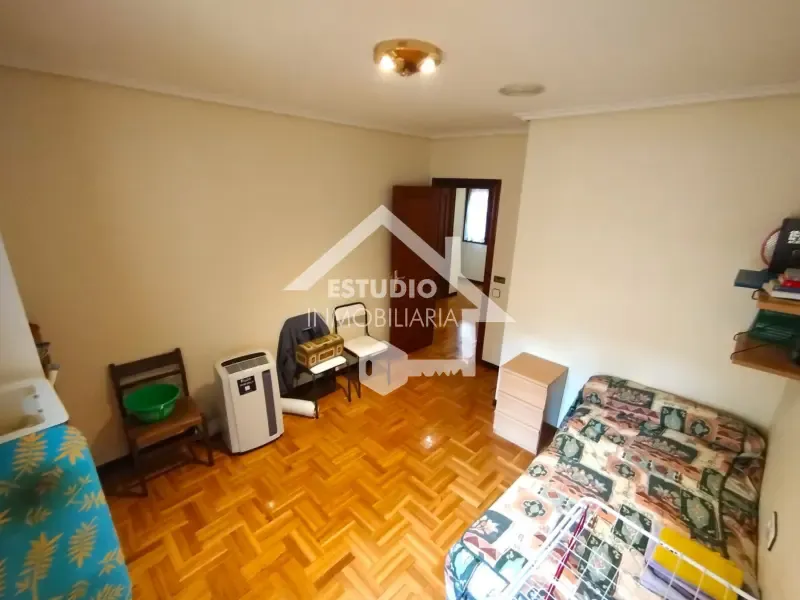 Camere da letto - Central Flat with Parking in Viana