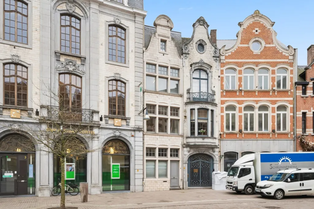 Esterno - Historic Mixed-Use House in Lier