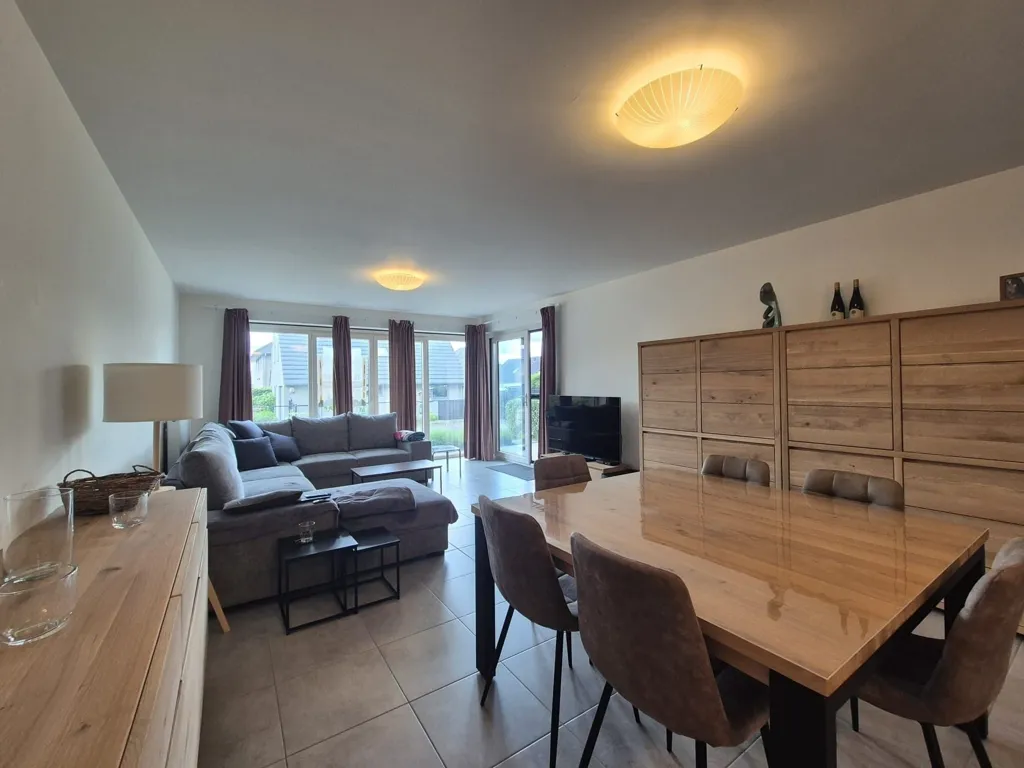 Söögituba - Modern Ground Floor Flat with Terrace in Brussels