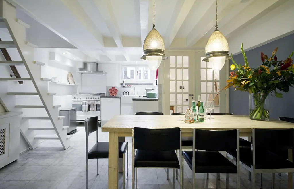 Salle à manger - Ground Floor Apartment on Canal in Nine Streets