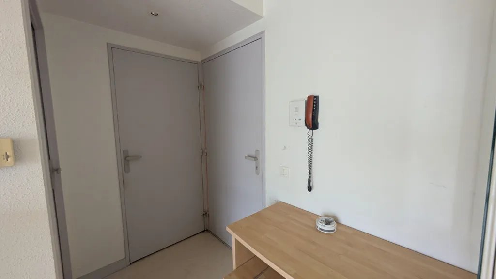 Entrée - Studio avec Terrasse et Parking à Port de Plaisance