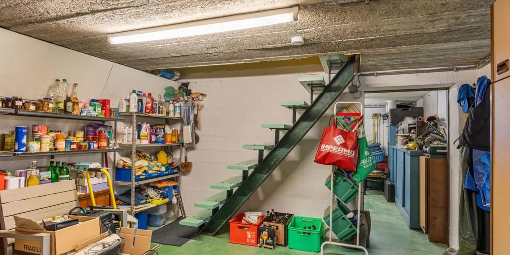 Buanderie - Villa Rénovée avec Garage à Erps-Kwerps