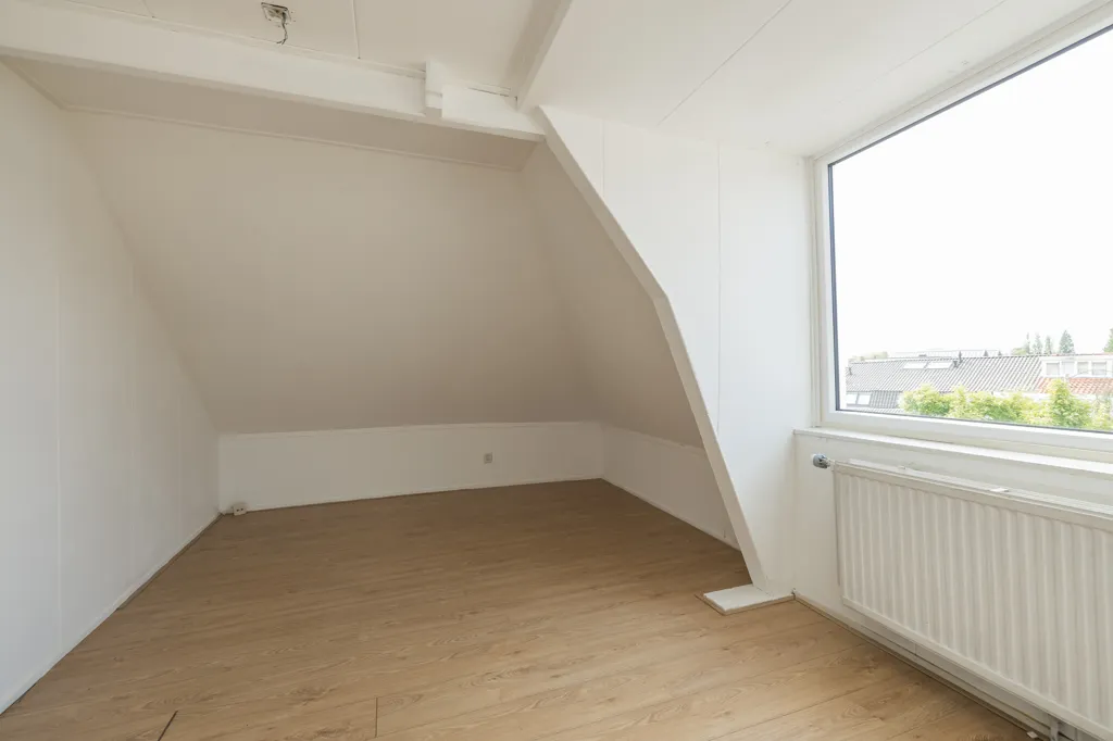 Pièces - Charming Maisonette with Balcony in Leiden
