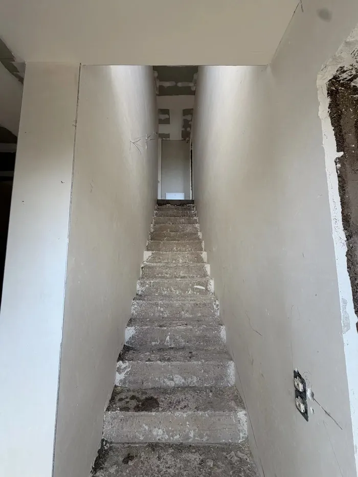 Pièces - Maison en Construction à Oberkorn avec Terrasse