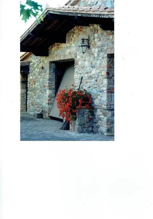 Välivaade - Rustic Farmhouse with Garage in Monticiano