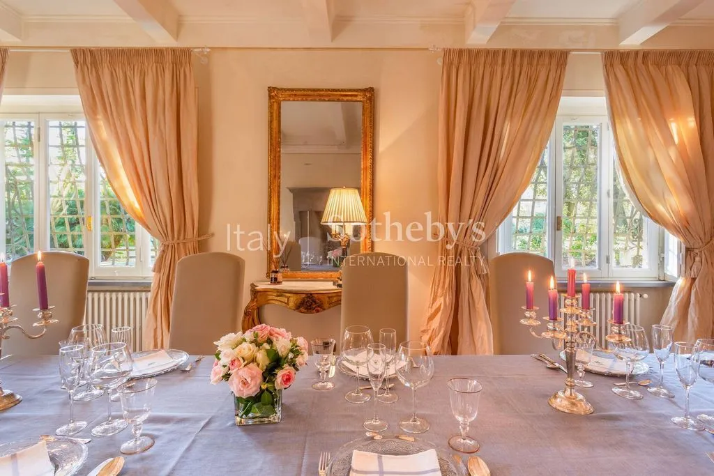 Söögituba - Historic Villa with Private Chapel in Montecatini Terme