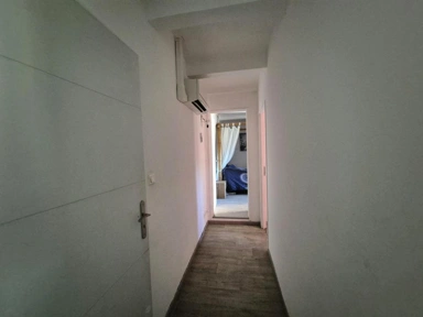 Ingresso - Charming Mas with Vaulted Cellars in Rousson