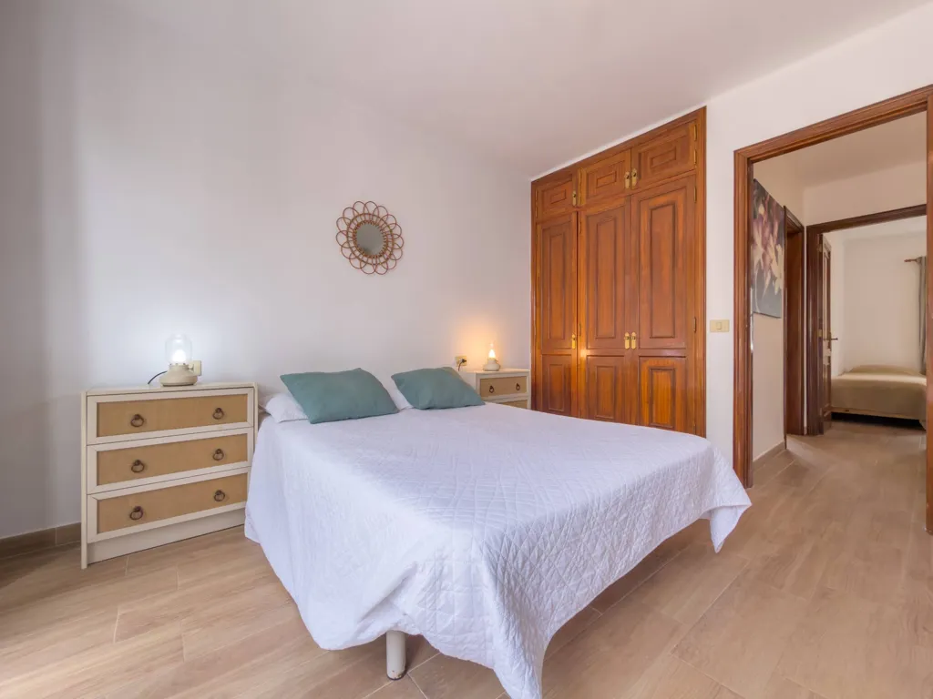 Magamistoad - Corner Semi-detached with Sea View in Bajamar