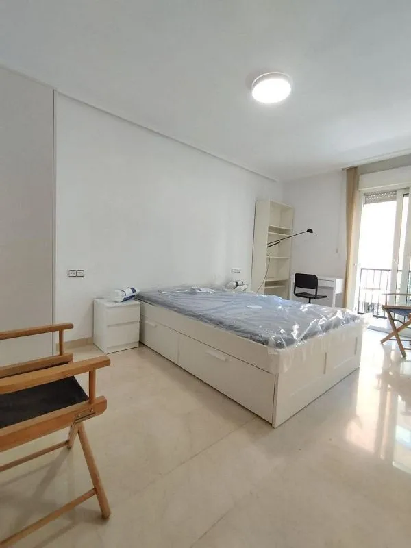 Chambres - Furnished Flat with Balcony in Murcia Centre