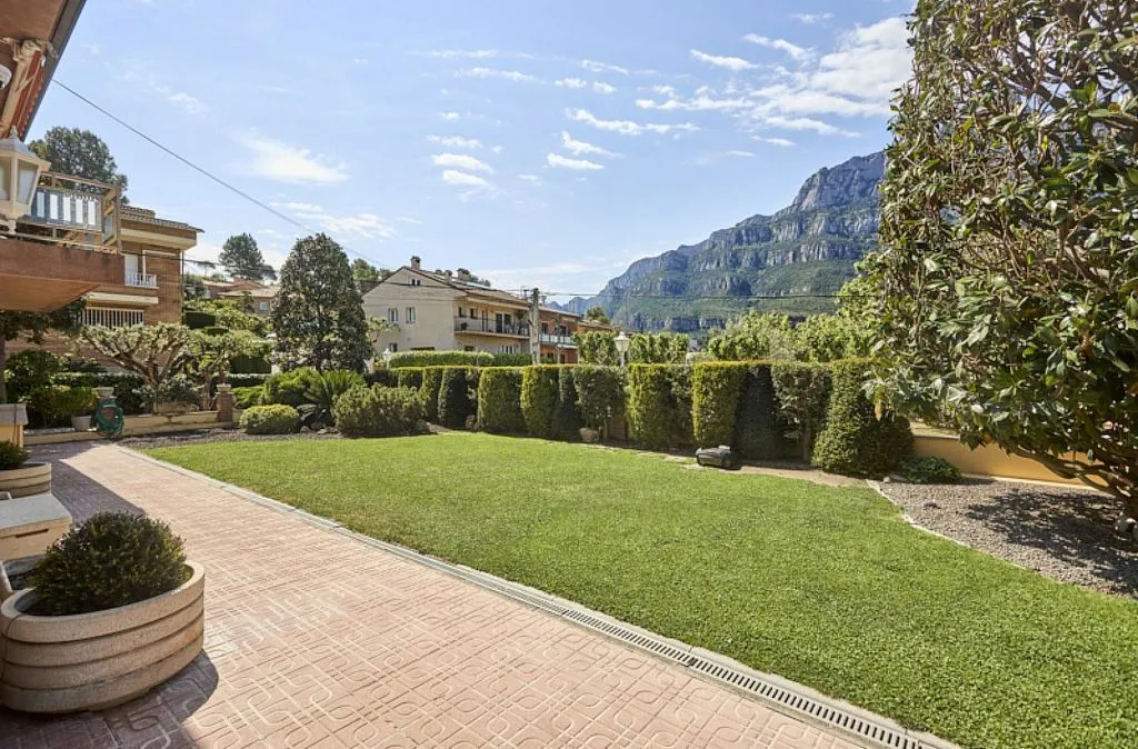 Jardin - Chalet with Terraces in Monistrol de Montserrat