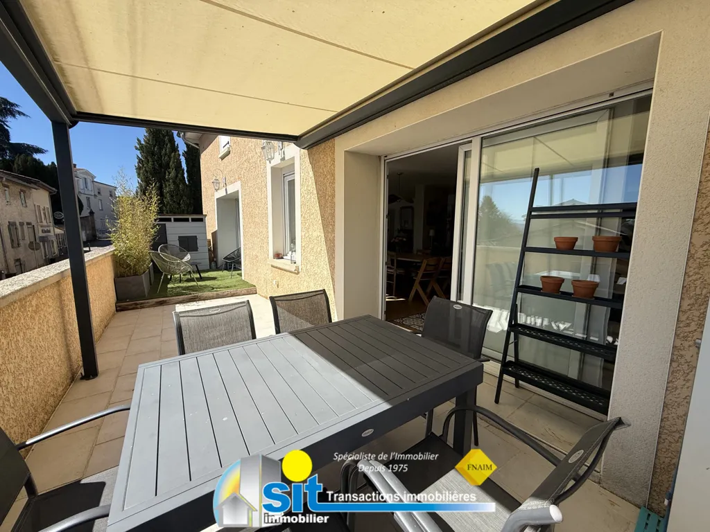 Terrasse - Appartement T6 avec Terrasse au Centre de Saint-Prim