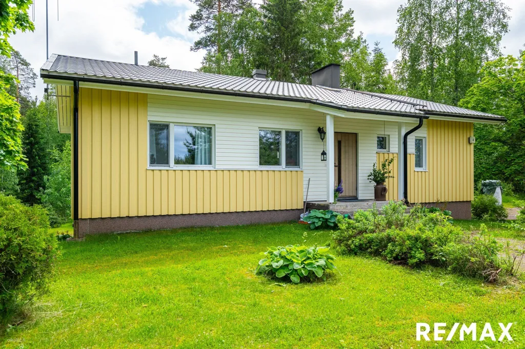 Välivaade - Detached House with Sauna in Rengo