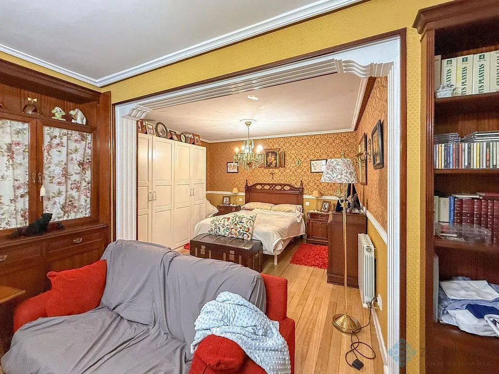 Soggiorno - Apartment with Balcony in Bilbao's Casco Viejo