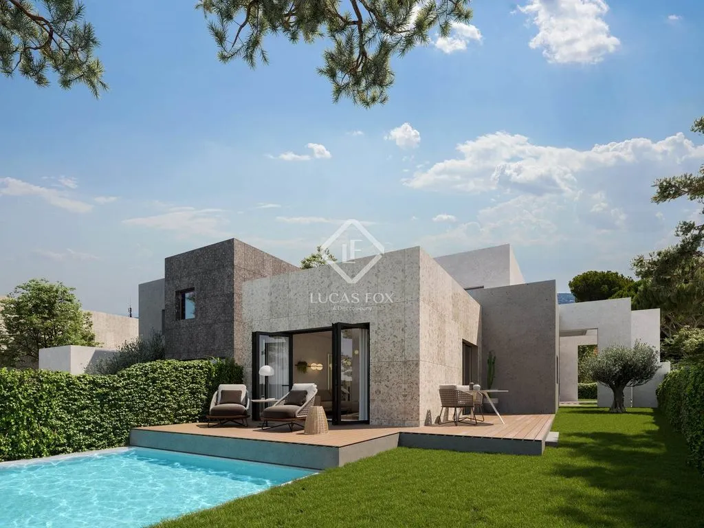 Piscine - Contemporary Villa with Private Pool in Torrelodones