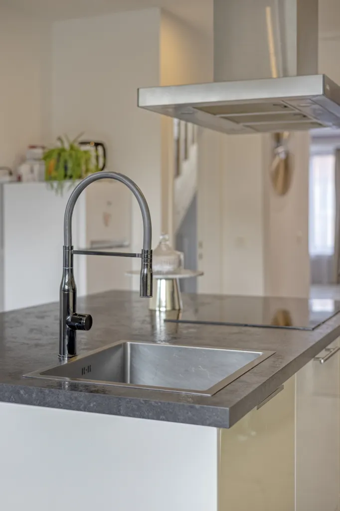Cuisine - Appartement avec Jardin au Rez-de-Chaussée à Gooreind