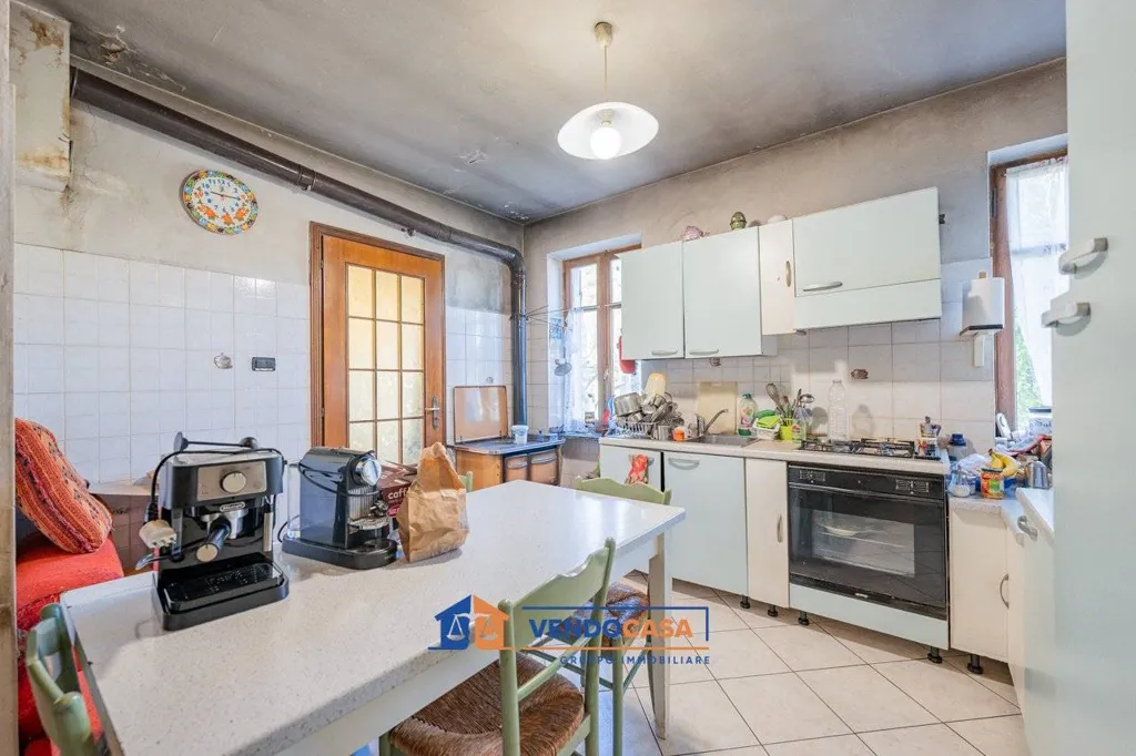 Köök - Villa with Private Garden in Boves