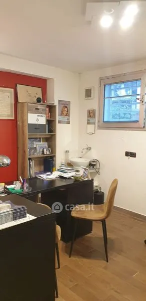 Kabinet - Two Apartments with Private Courtyard in Bari