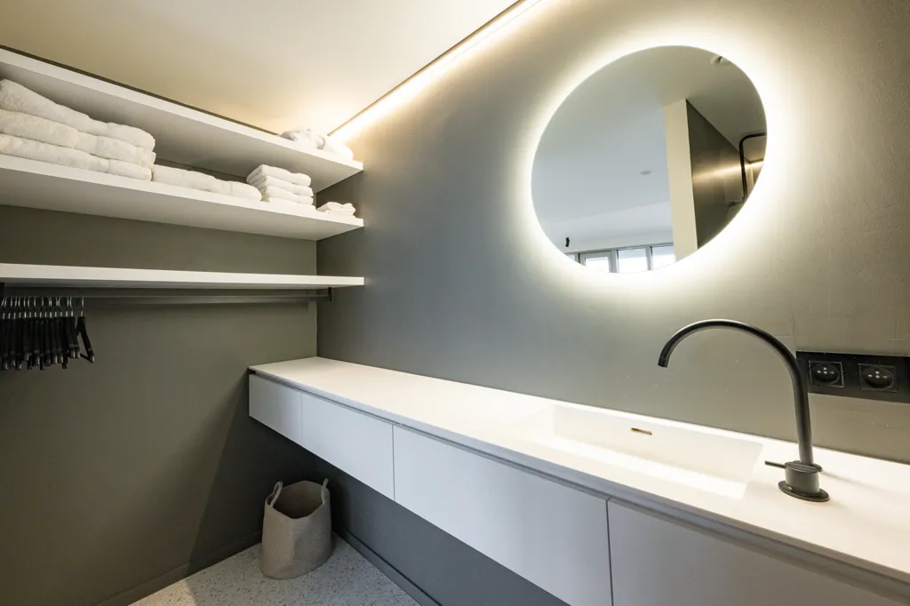 Salles de bain - Open Loft avec Vue Panoramique sur Antwerpen