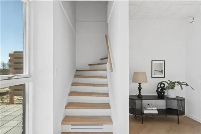 Pièces - Contemporary Villa with Terrace in Langkær