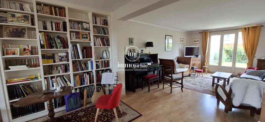 Duplex Flat with Garden View in Limoges