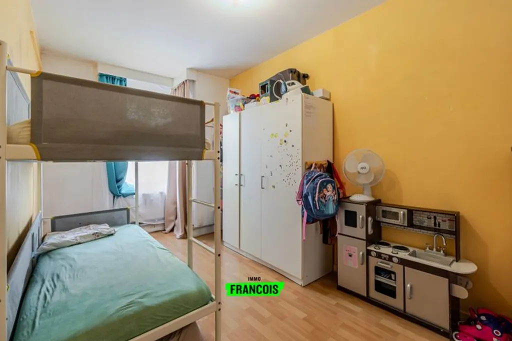 Magamistoad - Bright Apartment with Balcony in Ganshoren