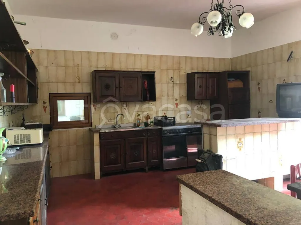 Köök - Villa with Private Garden in Agliè