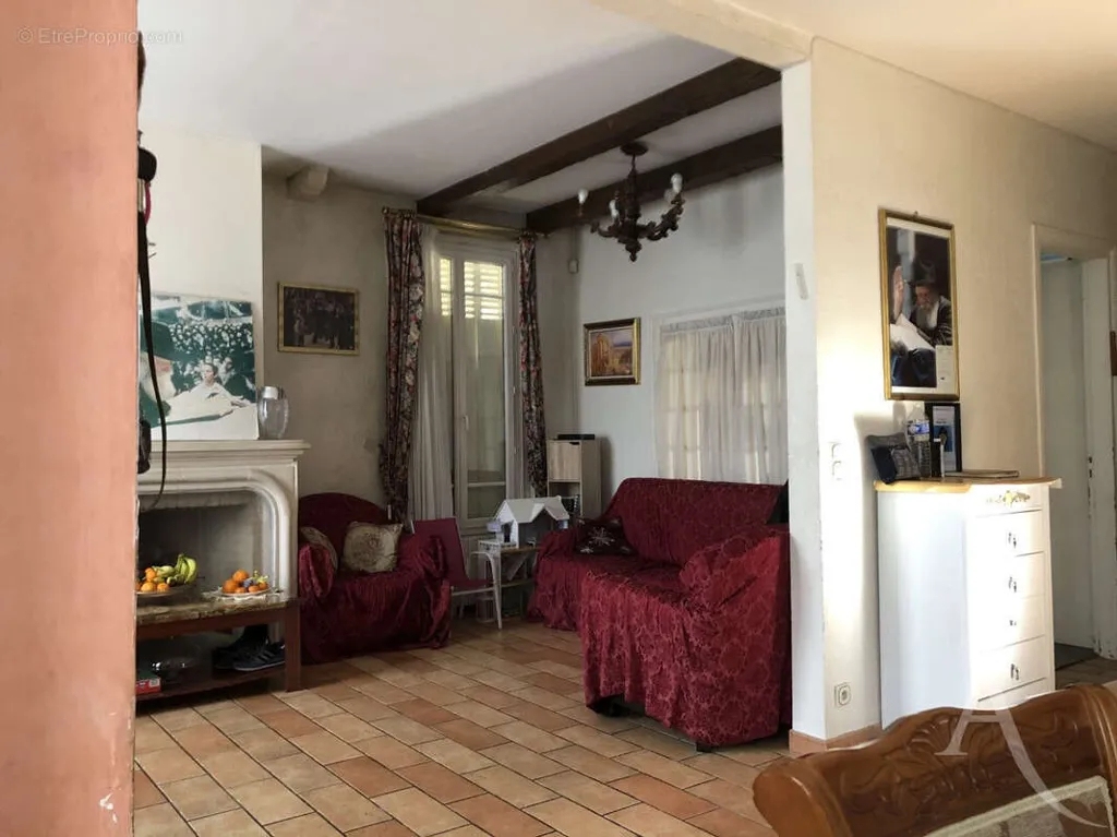 living_room