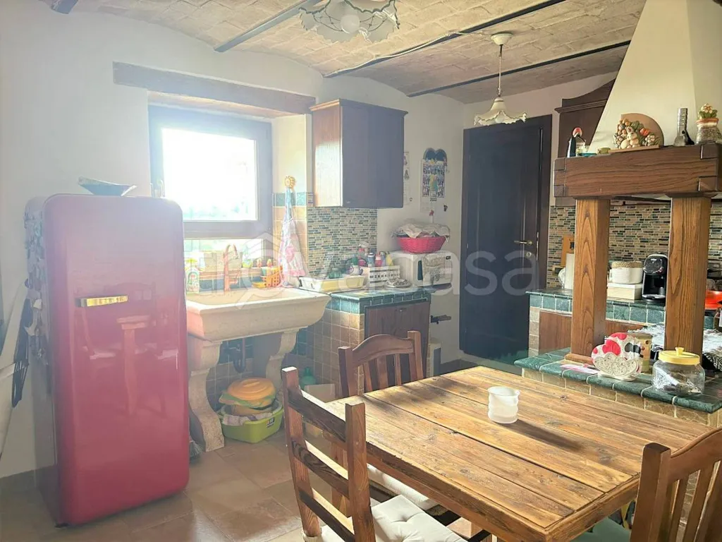 Cuisine - Characterful Apartment with Balcony in Perugia