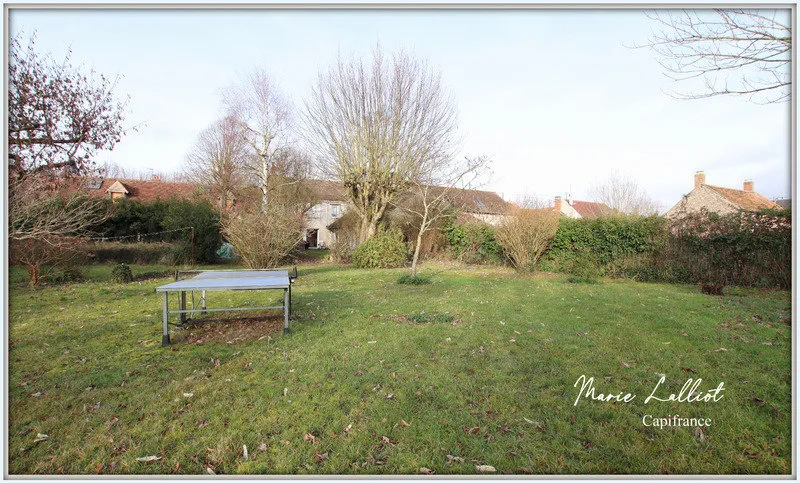 Aed - Bourg House with Veranda in Courcelles-le-Roi