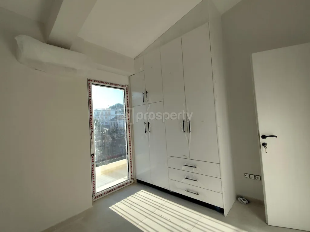 Toad - Modern Loft with Balcony in Patra City Centre