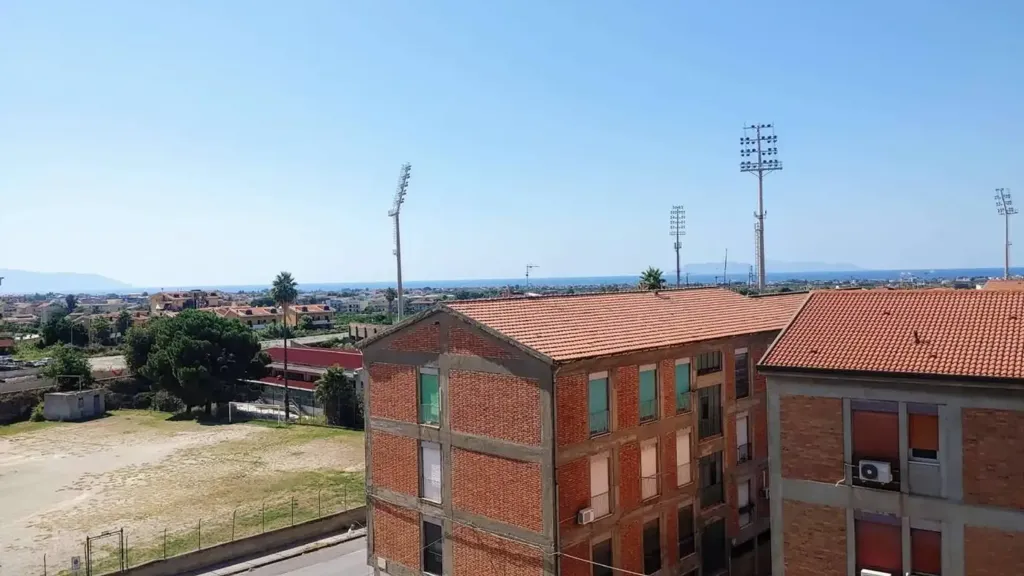 Rõdu - Apartment with Panoramic Balcony in Barcellona Pozzo di Gotto