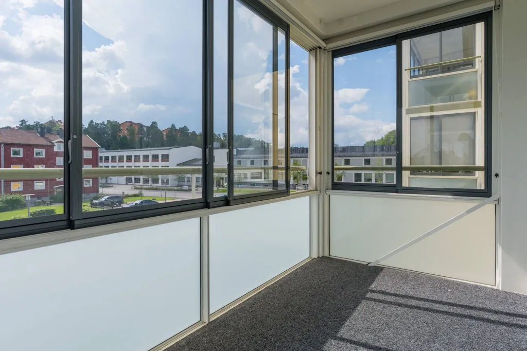 Balcon - Apartment with Balcony in Byttorp
