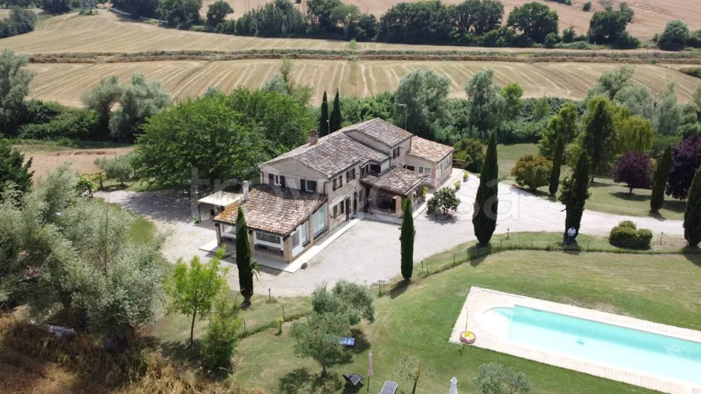 Vista aerea - Rustic Casale with Pool in San Costanzo