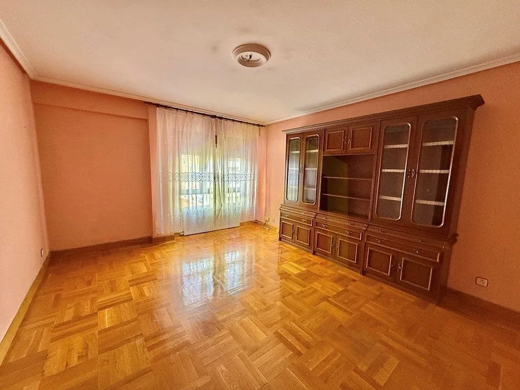 Elutuba - Patio-Facing Flat with Mountain Views in Tenderina Alta