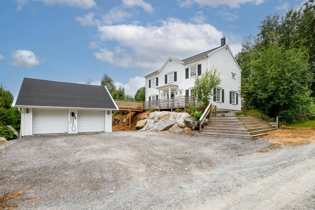 Välivaade - Allmogestyle Villa with Pool in Yxstabacken