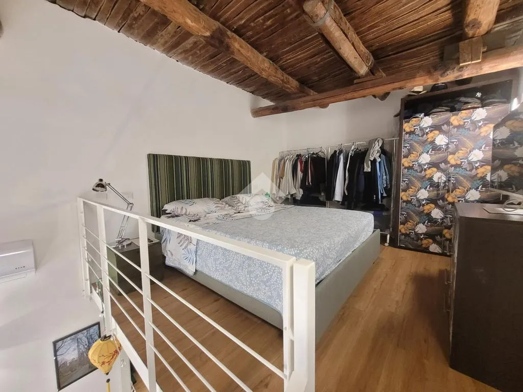 Chambres - Restored 2-Bedroom Apartment in Naples