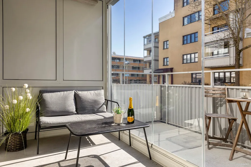 Balcon - Charming Apartment with Sunny Terrace in Kista