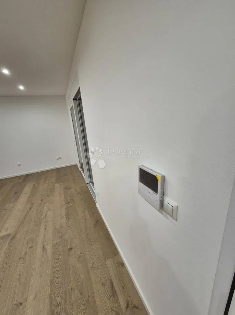 Stanze - Apartment with Garage in Crikvenica Centre