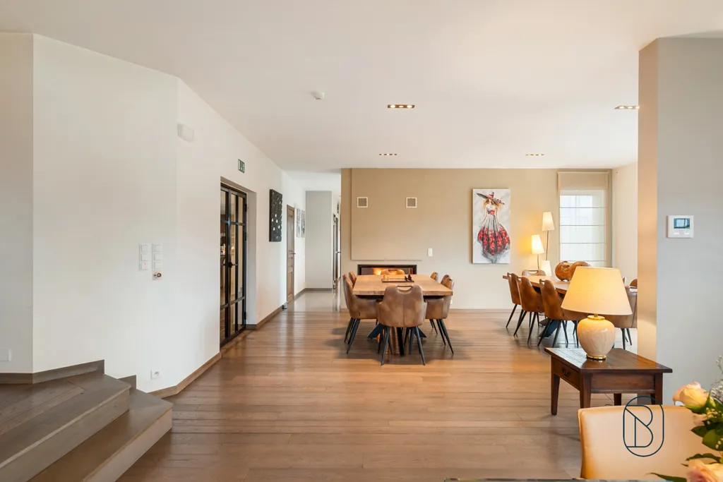 Dining Room - Luxury House with Pool in Sainte-Ode Tillet