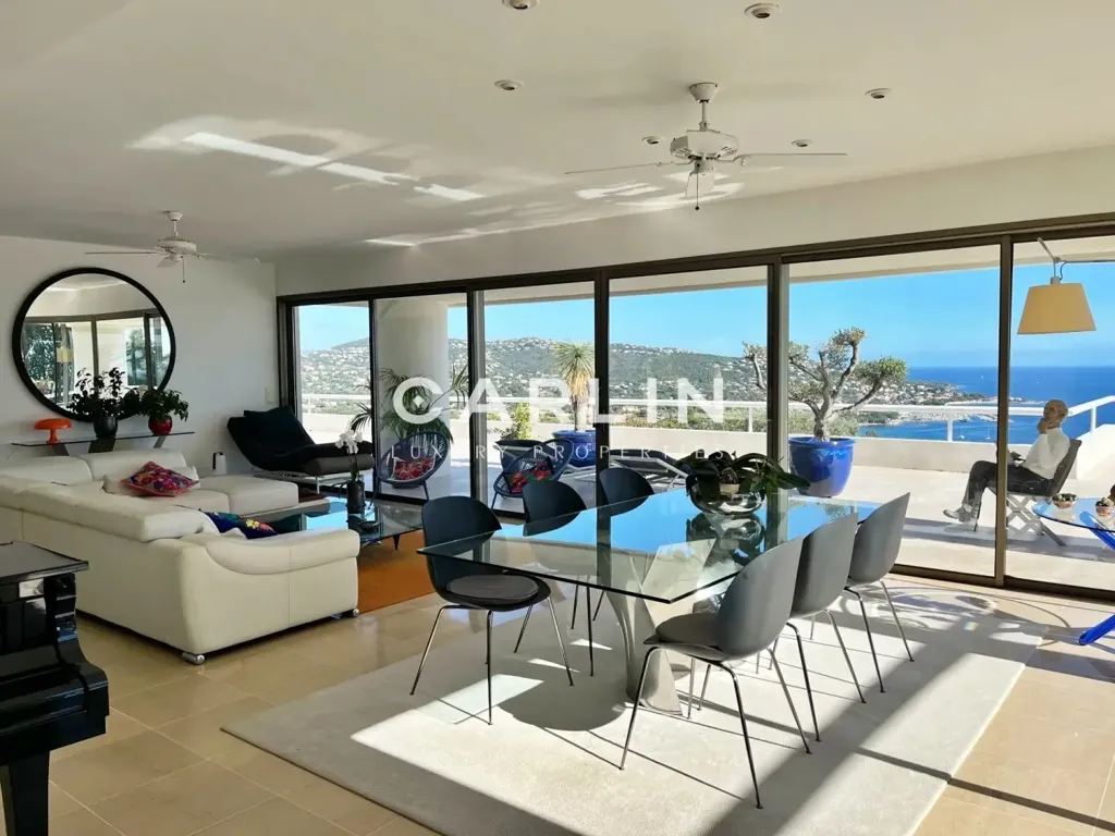 Elutuba - Villa with Panoramic Sea View in Sainte-Maxime