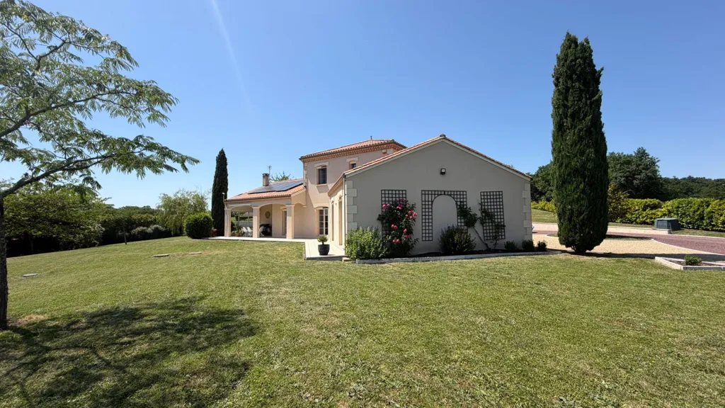 Extérieur - Maison contemporaine avec piscine au Sud-Ouest de Bergerac