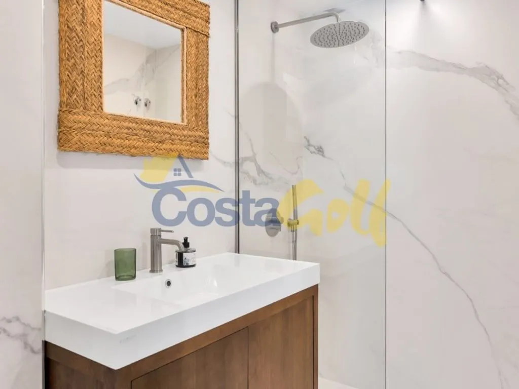 Salles de bain - Luxury Villa with Pool in Elviria, Marbella