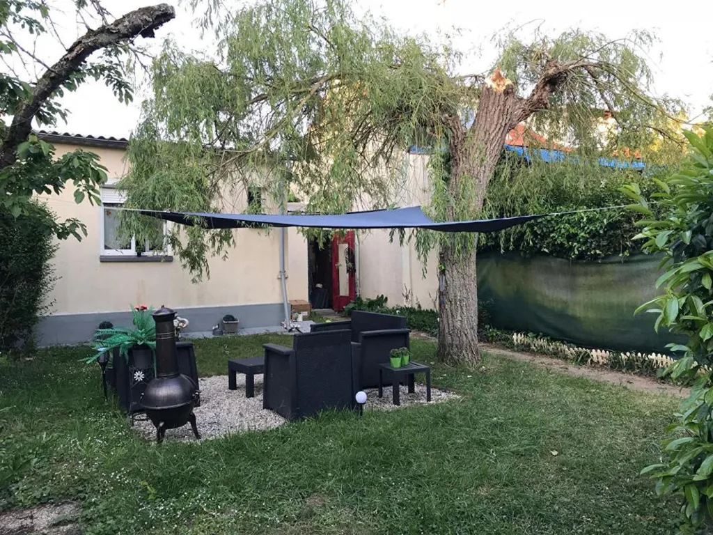 Aed - Detached House with Garden in Maintenon
