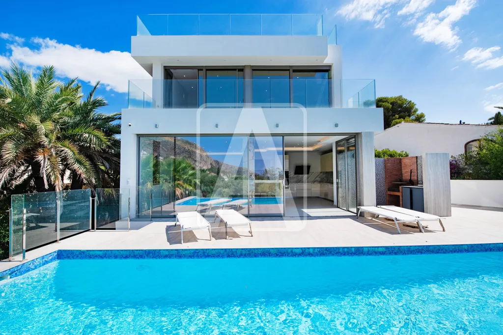 Bassein - Luxury Villa with Sea View in Calpe