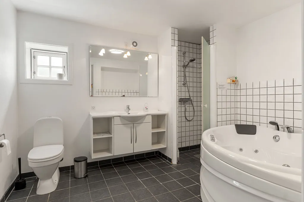 Bagni - Two Villas with Sea View in Listed