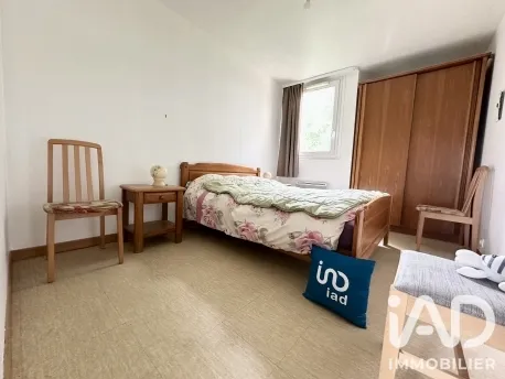 Camere da letto - Secure 4-Bedroom Apartment with Balcony in Gonesse