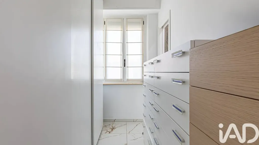 Pièces - Luxury Penthouse with Terraces in Cantù